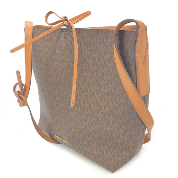 ❌SOLD❌ - Picture 2 of 12